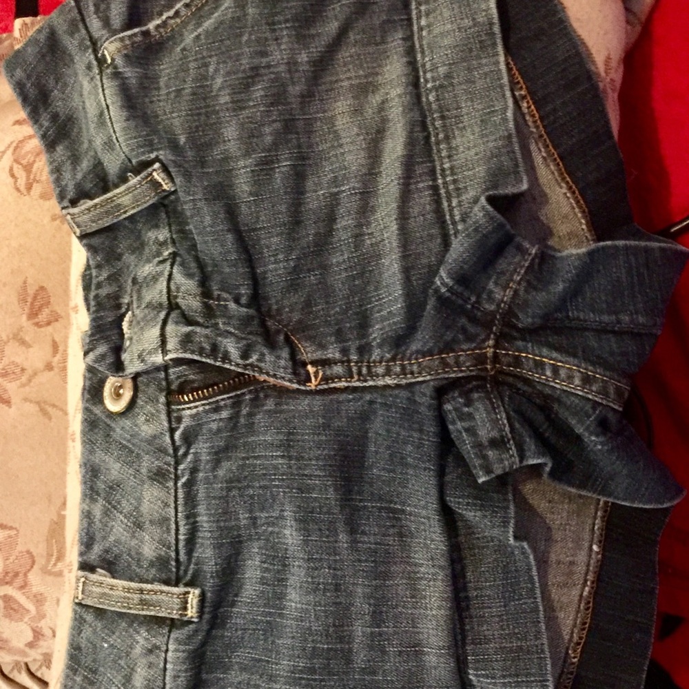 American Eagle blue jeans shirt shorts